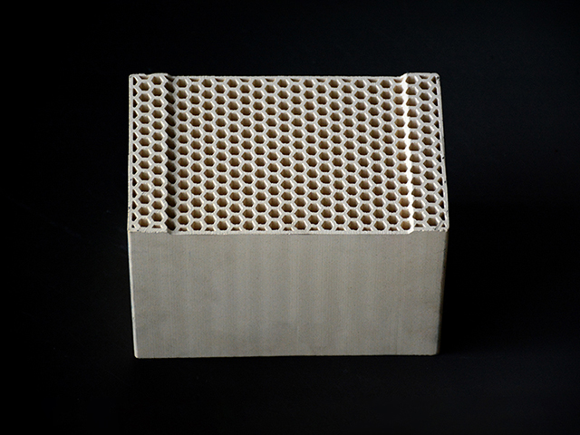 蜂窩陶瓷能用在哪些地方，有哪些特點(diǎn)